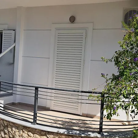 Bledar Apartamento